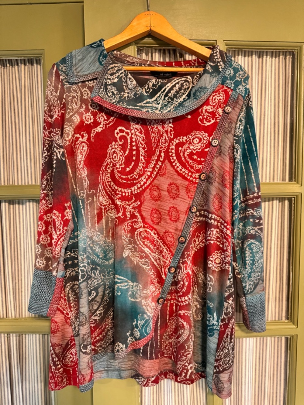 Ali Miles Paisley Asymmetrical Button Top Bell Sleeves